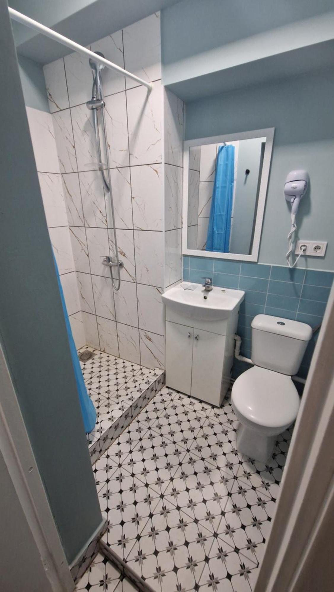 Central Hotel With Free Parking Riga Extérieur photo