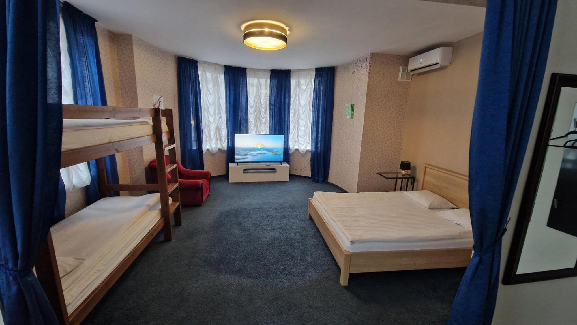 Central Hotel With Free Parking Riga Extérieur photo